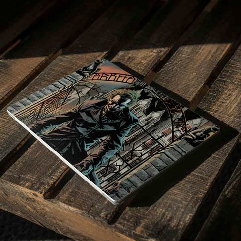 DC Comics The Joker Walking Dark Grounds Comic Art By Lee Bermejo Surface Laptop 2 Skin